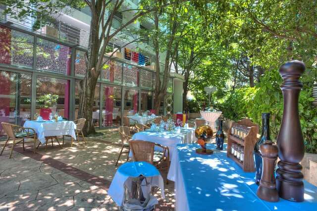 Отель Hotel Rivijera Петровац-28