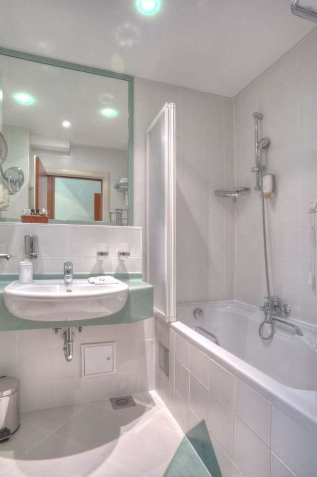 Отель Hotel Rivijera Петровац-31