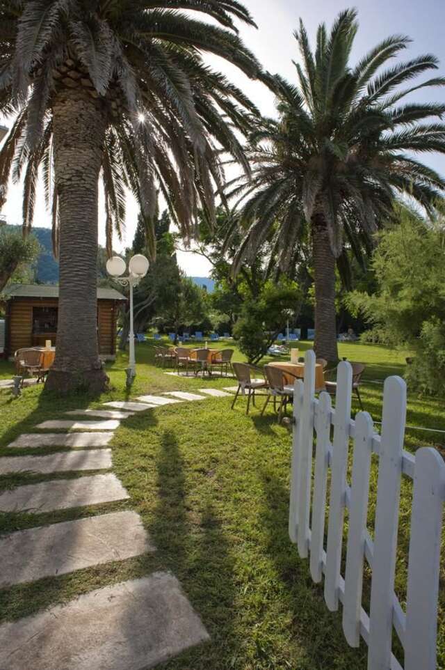 Отель Hotel Rivijera Петровац-47